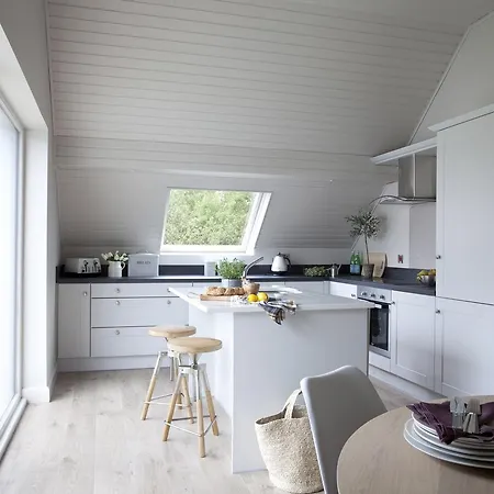 Elements 4* Pettigoe