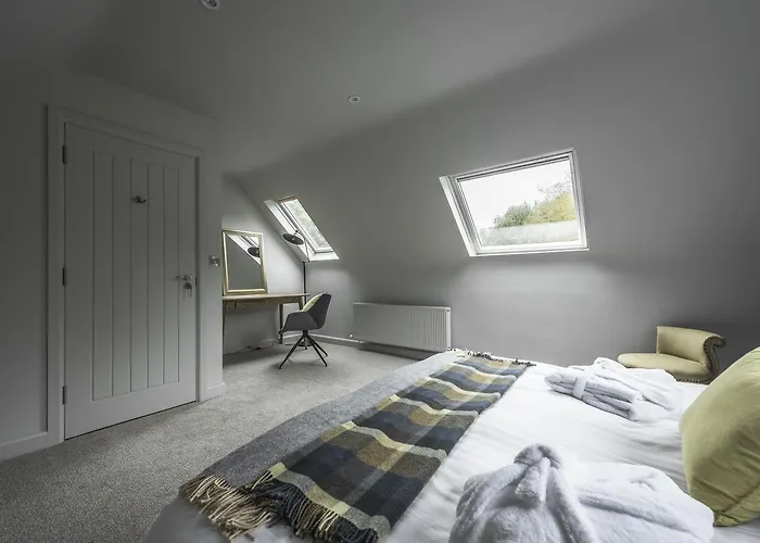 Elements 4* Pettigoe