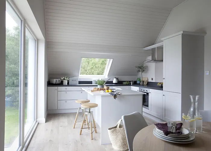 Elements 4* Pettigoe